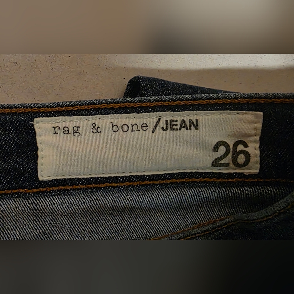 Like New! Rag & Bone Capri Jeans Junior's Size 26 (3) - Picture 2 of 7